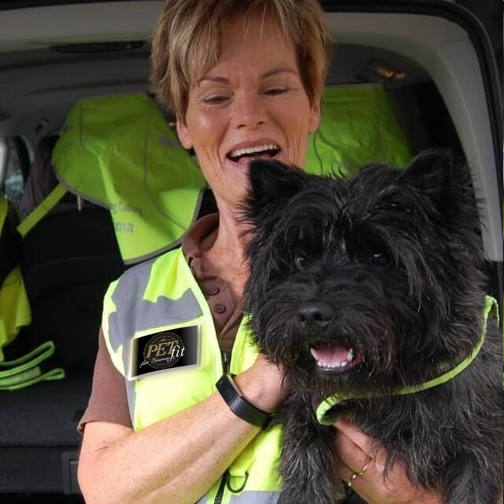PETfit Futter Shop Rhn - Hundefutter und Katzenfutter in der Rhn kaufen -  Hundeschule Schwarzeberge in der Rhn